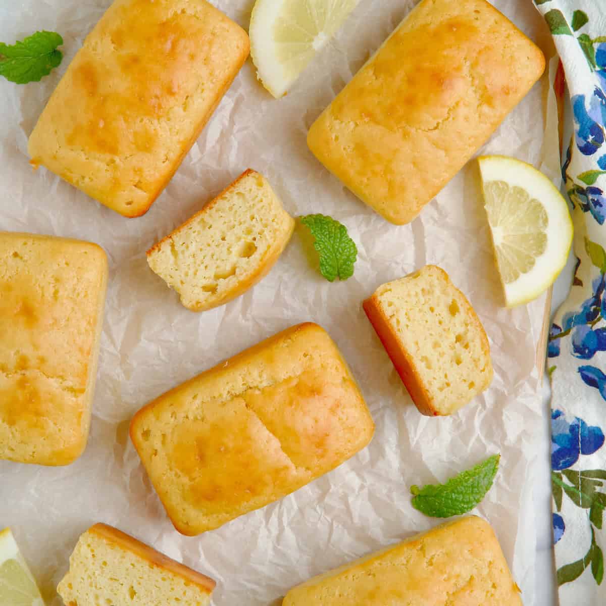 Healthy Mini Lemon Loaf Cakes