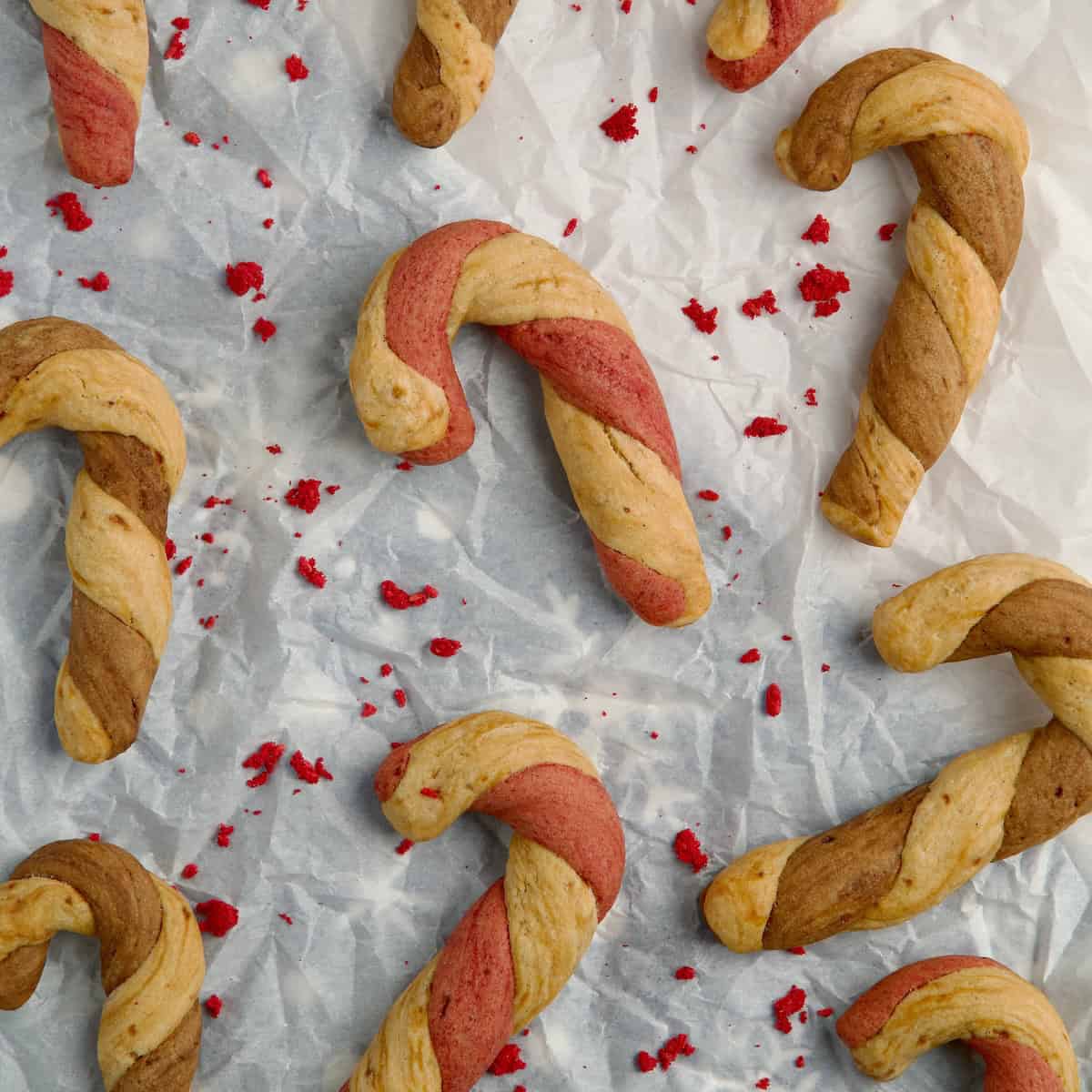 Candy Cane Cookies (kid-friendly)