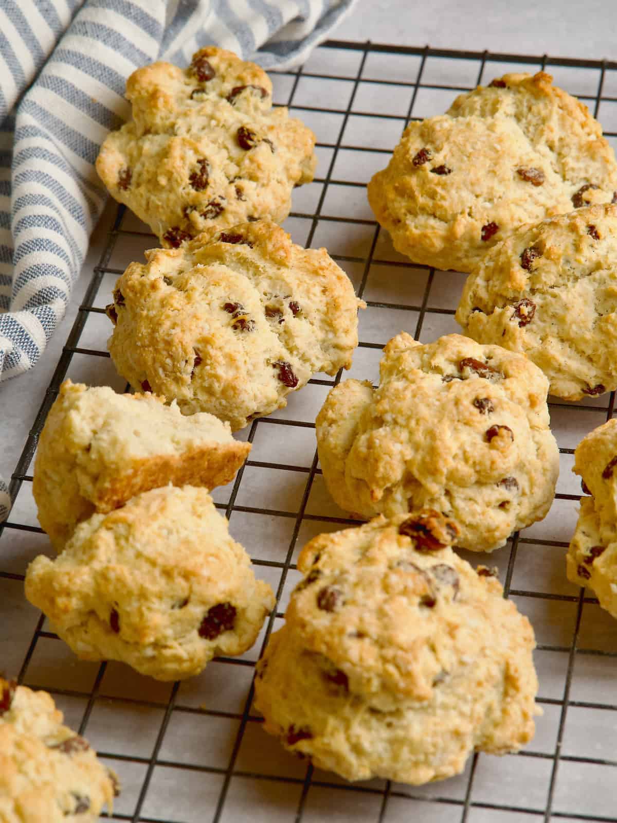 Rock cakes on a wire rack.